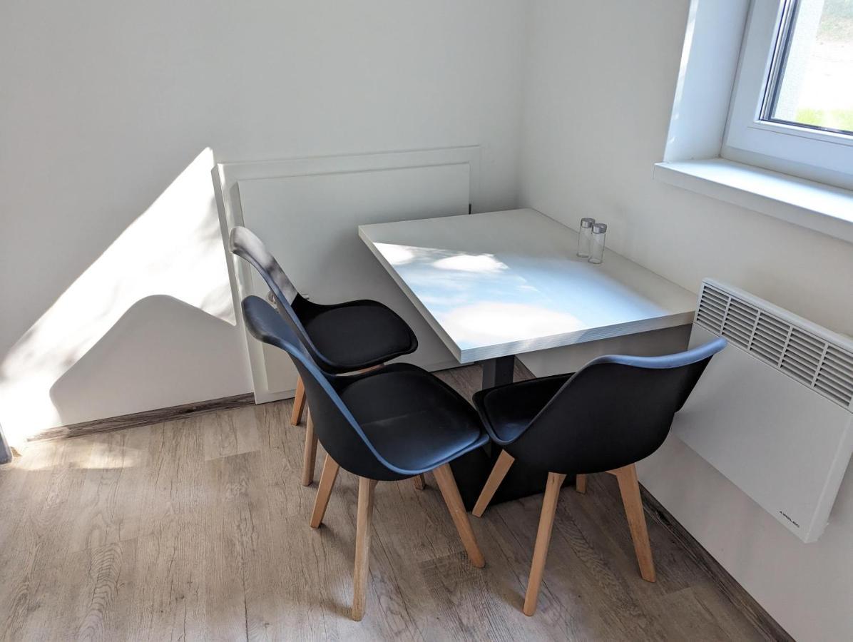Restaurace A Penzion Gansberg Cotkytle Eksteriør billede