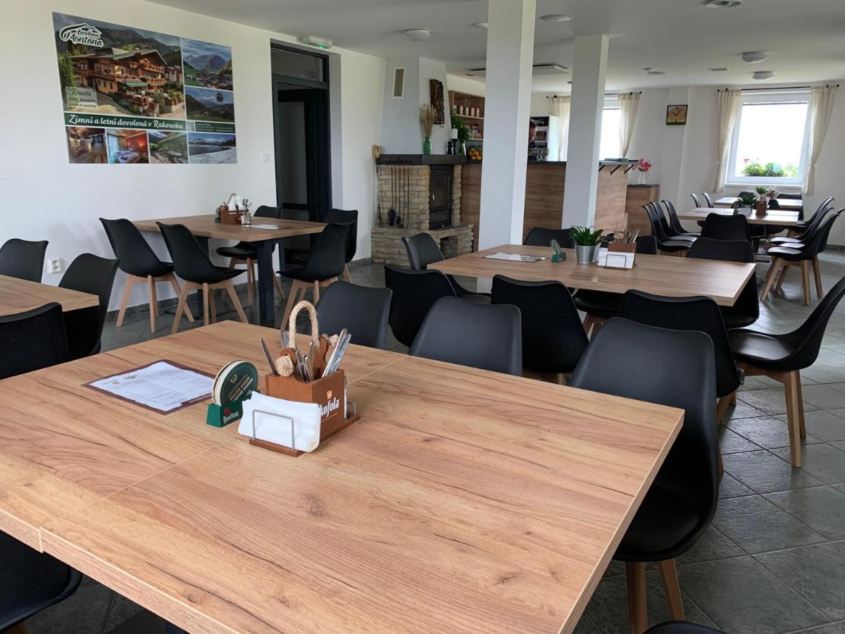 Restaurace A Penzion Gansberg Cotkytle Eksteriør billede